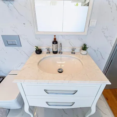 Premium Design In Cihangir *